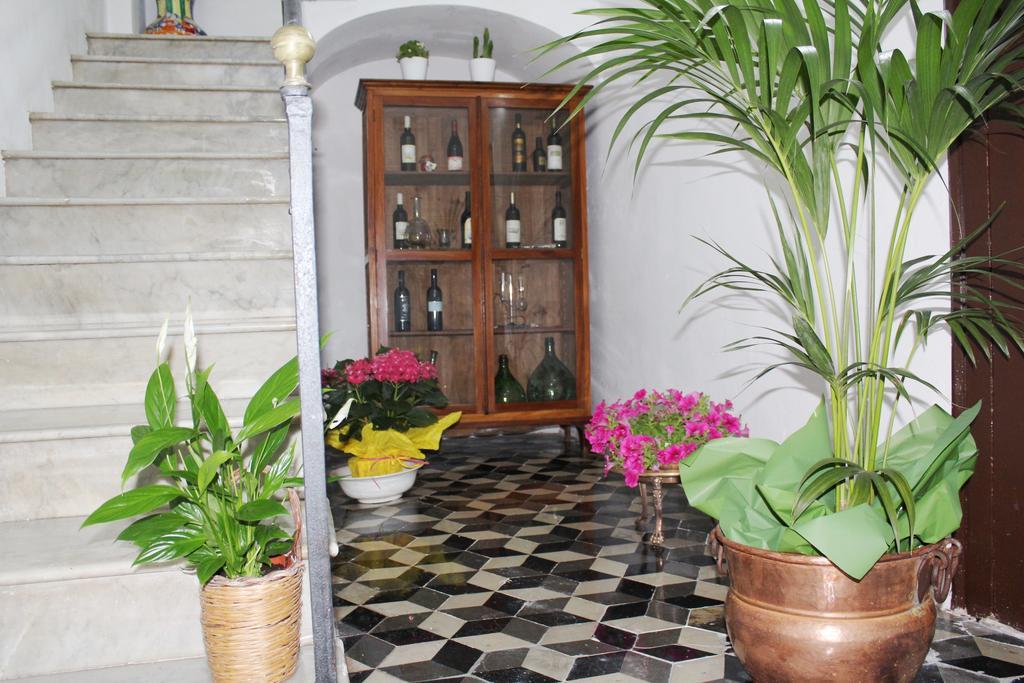 Palazzo Taormina Apartamento Castellammare del Golfo Exterior foto