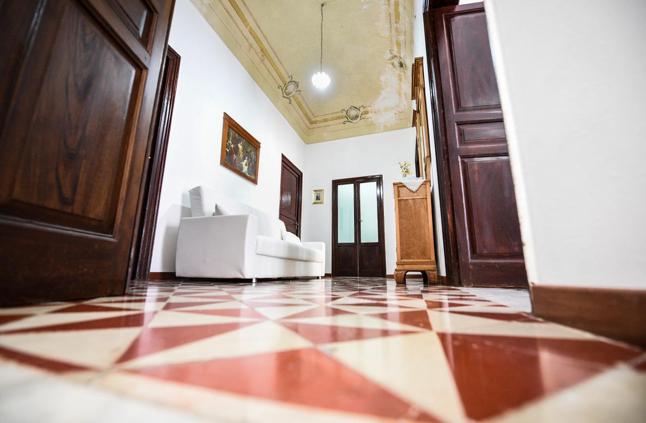 Palazzo Taormina Apartamento Castellammare del Golfo Exterior foto