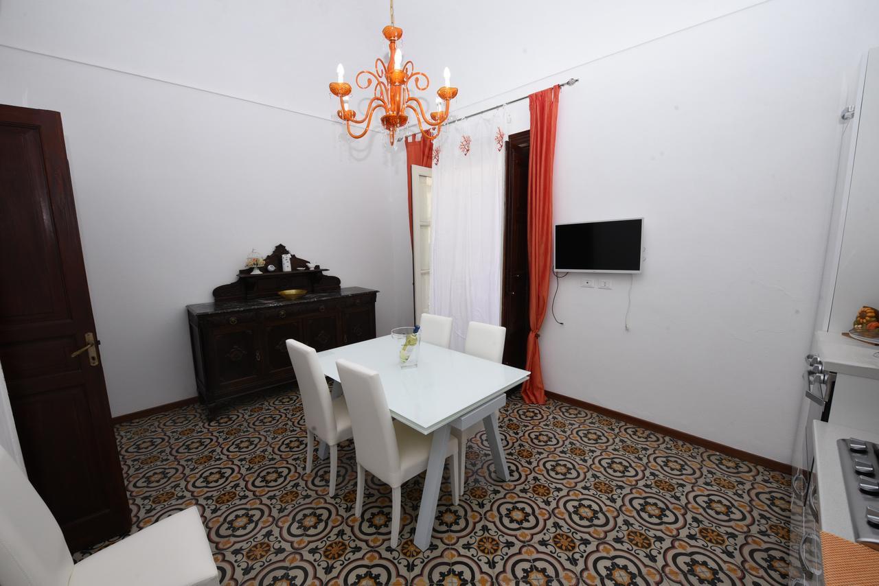 Palazzo Taormina Apartamento Castellammare del Golfo Exterior foto
